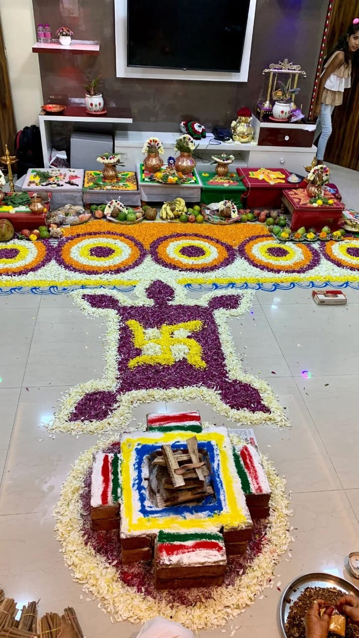 Gangajal Abhishek puja at Trimbakeshwar Shiv Temple — गंगाजल अभिषेक sacred water ritual by Trimbakeshwar Pandit Ji